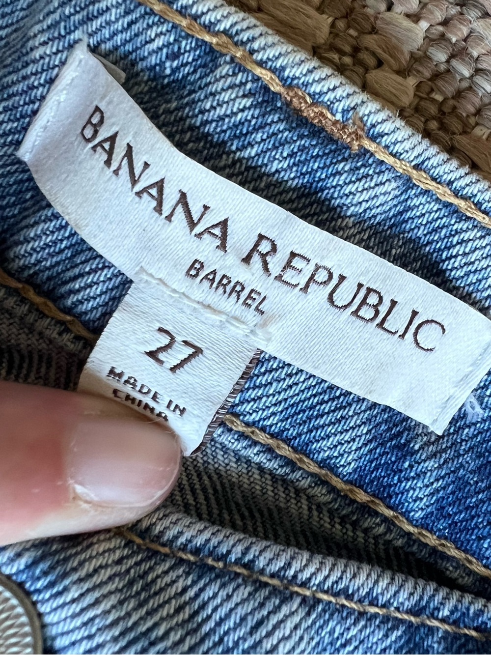 Banana Republic Barrel Leg‎ Jeans Women's 27 Patchwork Light Wash Denim Cropped - Picture 4 of 6